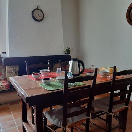 Quaint Holiday Home In Payzac With Garden Экстерьер фото