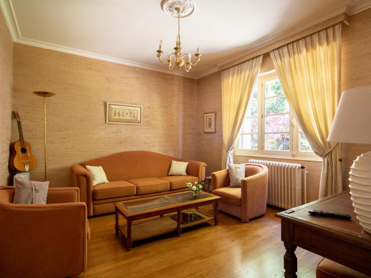 Quaint Holiday Home In Payzac With Garden Экстерьер фото